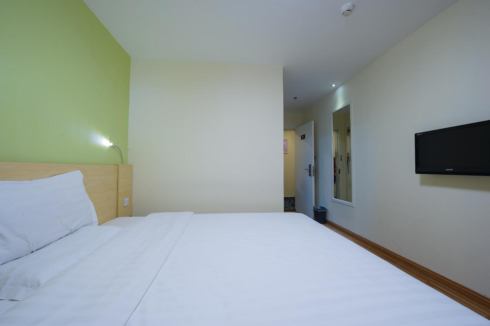 7Days Inn South Beijing Railway Station Yangqiao Bagian luar foto